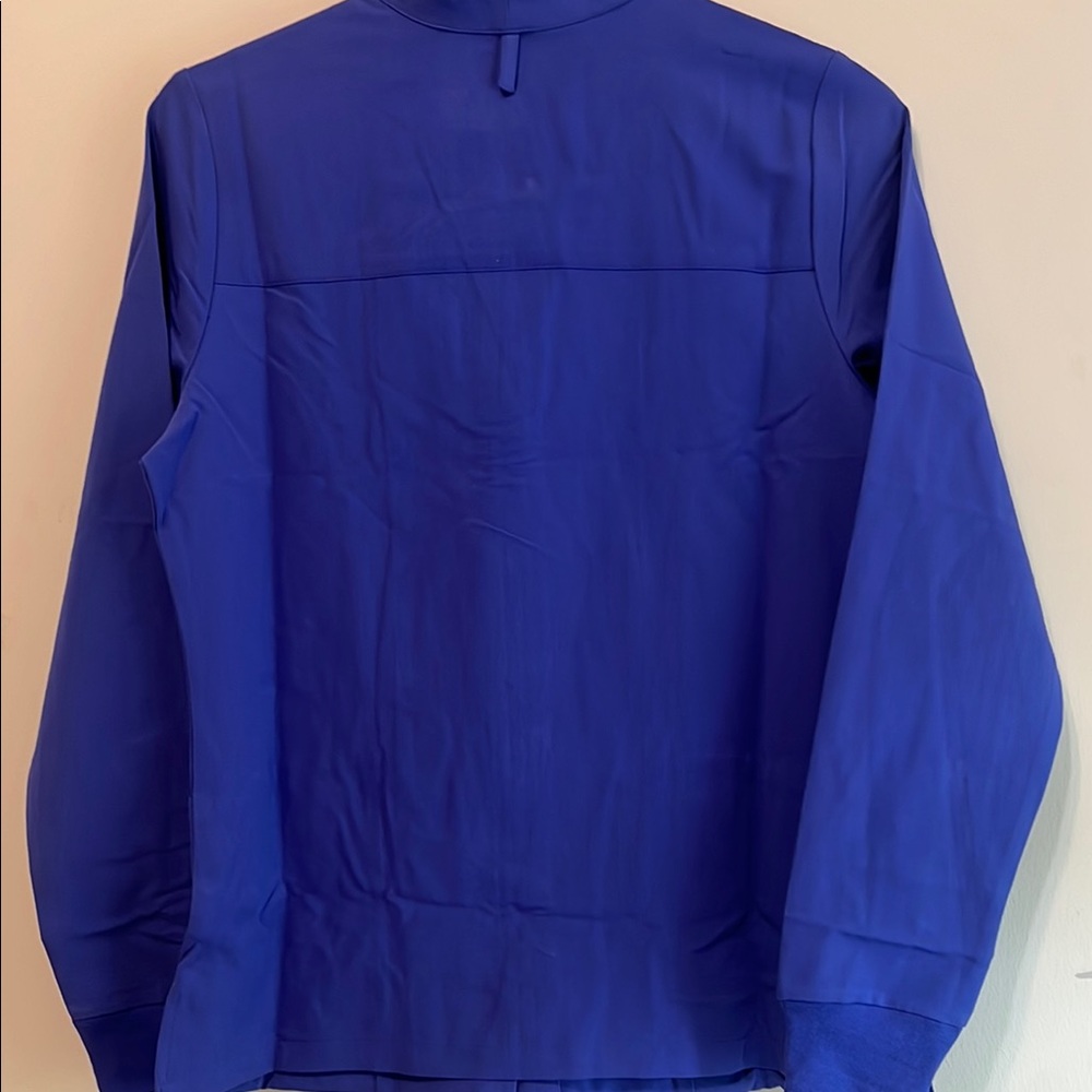 NWT Mandala scrub jacket. Size XS. - Picture 5 of 7